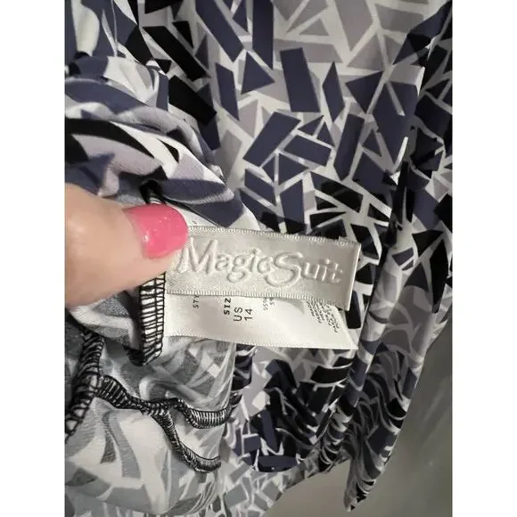 Magic Suit Blue Black Yasmin Print Tankini Top Sz 14 Beach Travel - Picture 4 of 6